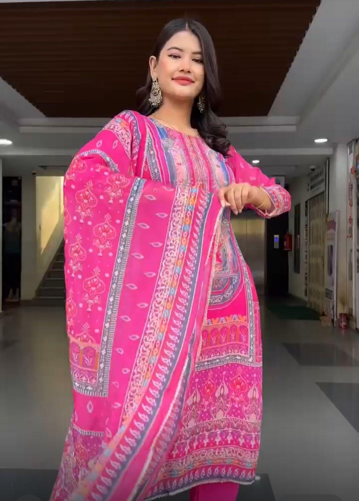 The Chinon kurti and dupatta