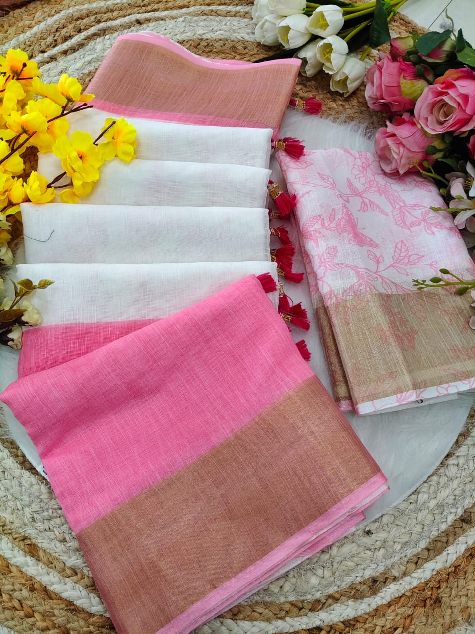GOLD Border Linen Digital Print Saree