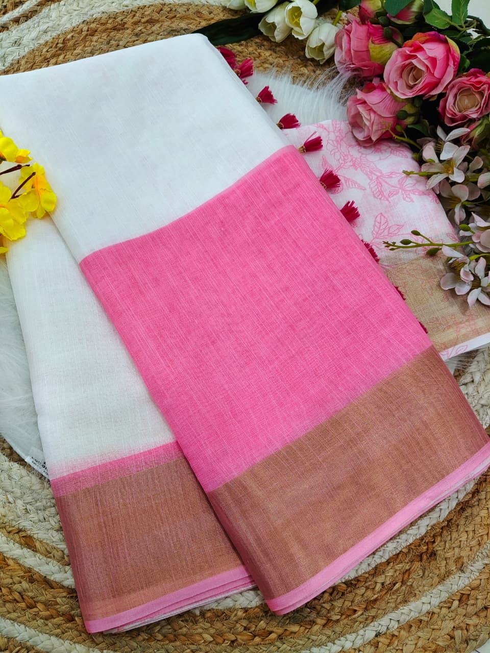 GOLD Border Linen Digital Print Saree