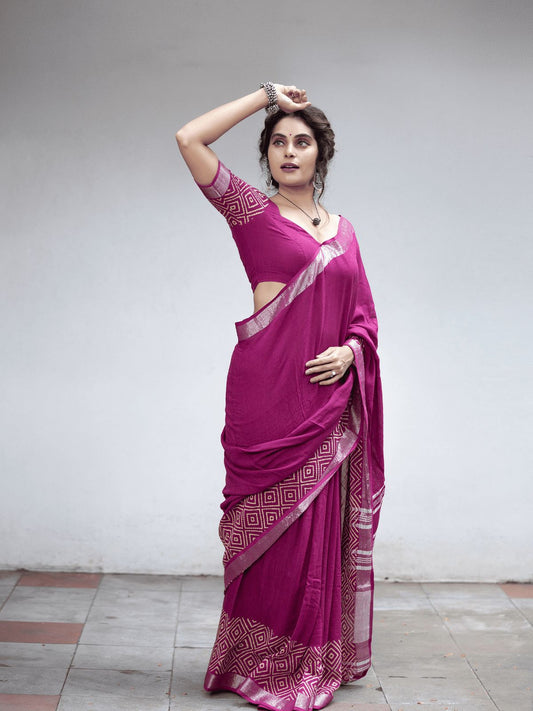 SOFT LINEN PRINTED SAREE
