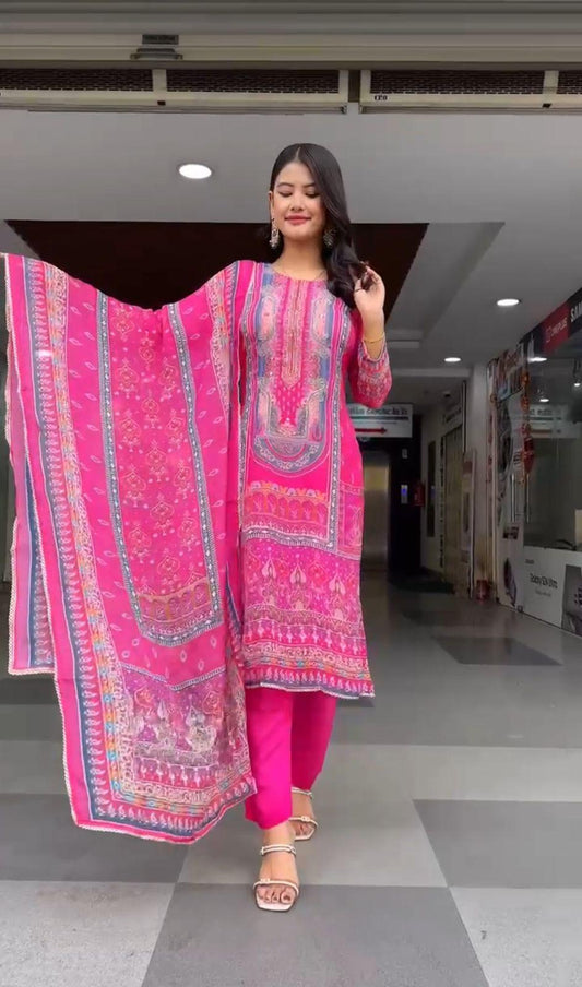 The Chinon kurti and dupatta