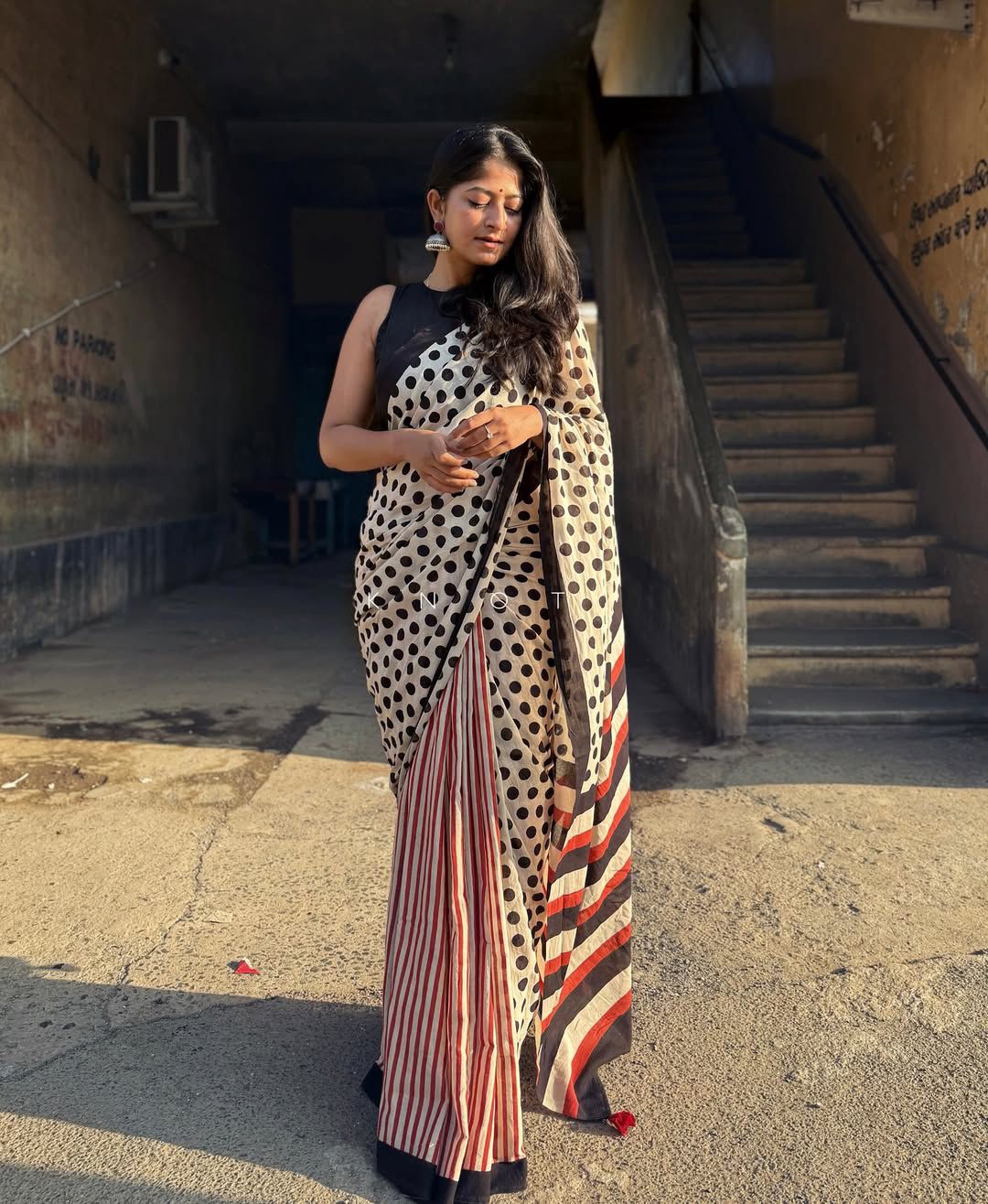 soft linen printed saree